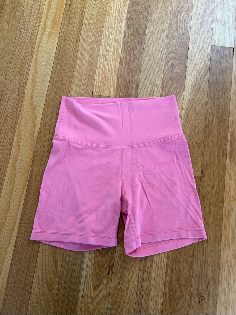 Aritzia TNA Women's Biker Shorts